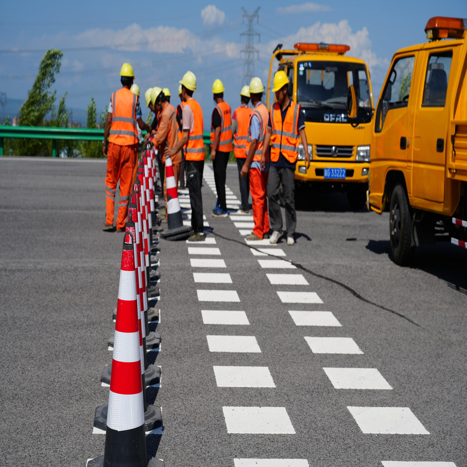 1752635503849324.jpg 證件照.jpg